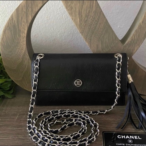 SALE 🚨⚜️⛓ 2 Chanel WOC 🖤 Wallet on Chain - Picture 7 of 16